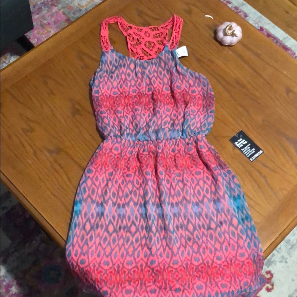 Elastic waist dress